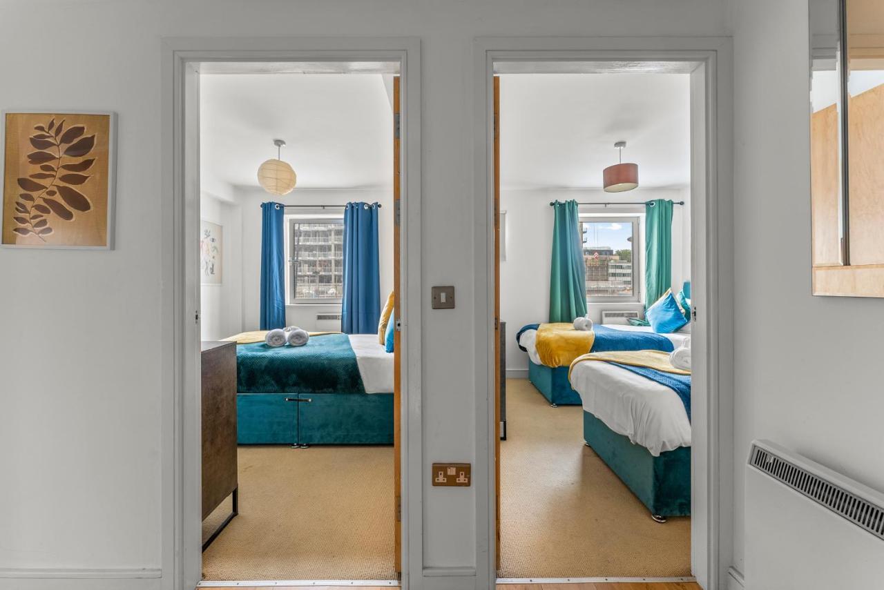 Enchanting Abode -sleeps 6 With Balcony! Appartamento Bristol